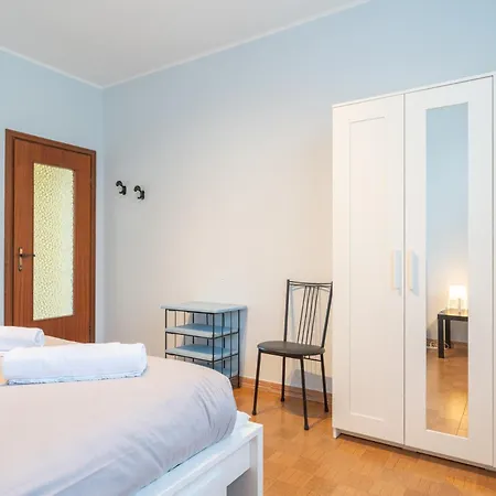 Jasmine Lilla - In With Terrace 列尔纳